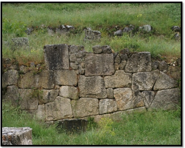 Cyclopean-Ruins-Alba-Fucens-4