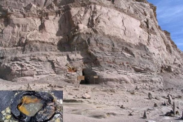 Oopart. Los 10 objetos fuera del tiempo más extraños 281d3-150000-year-old-pipes-china